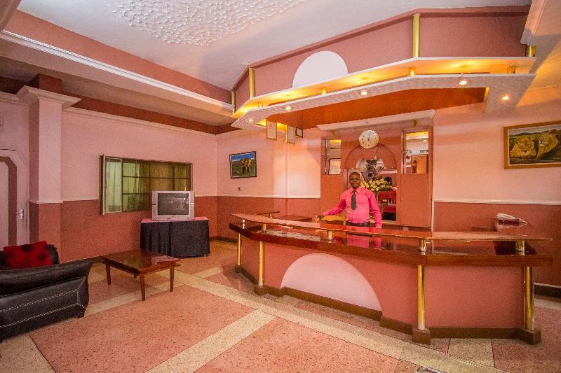 Chester Hotel Nakuru Eksteriør billede