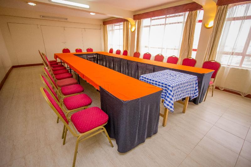 Chester Hotel Nakuru Eksteriør billede