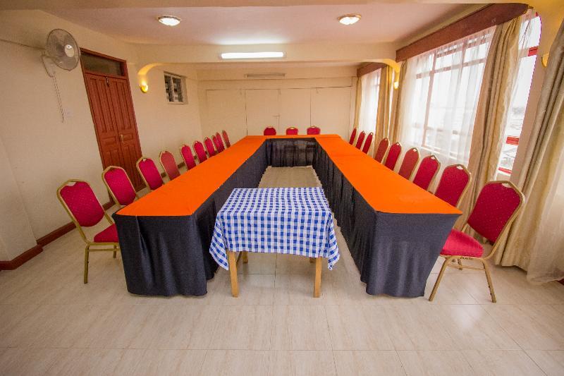 Chester Hotel Nakuru Eksteriør billede
