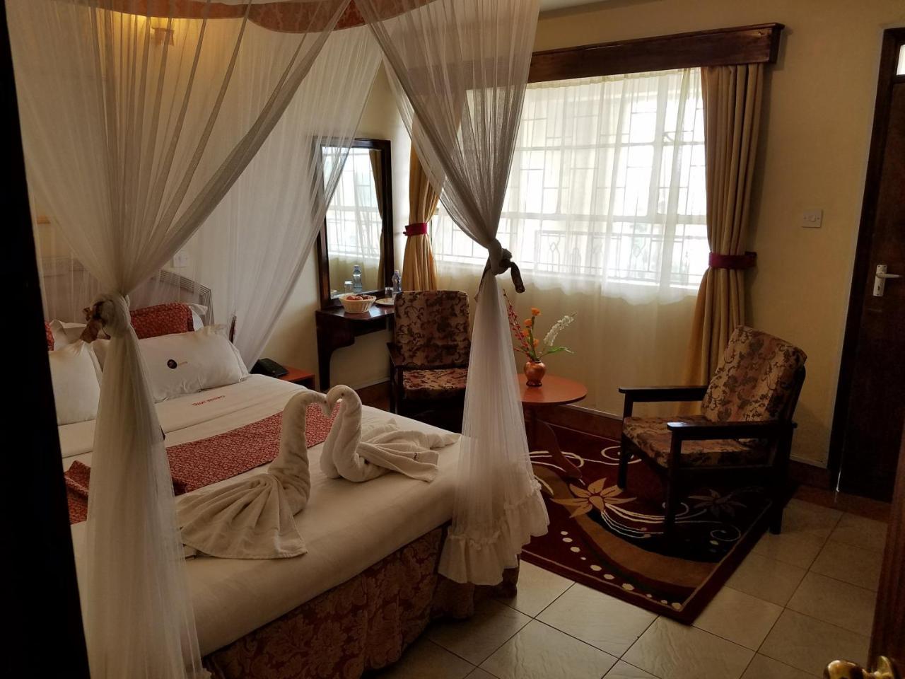 Chester Hotel Nakuru Eksteriør billede
